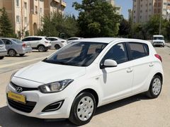 HATASIZ DEĞİŞENSİZ 2014 MODEL HYUNDAİ İ20 138.000 KMDE