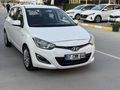 CAM GİBİ HYUNDAİ İ20 BENZİN