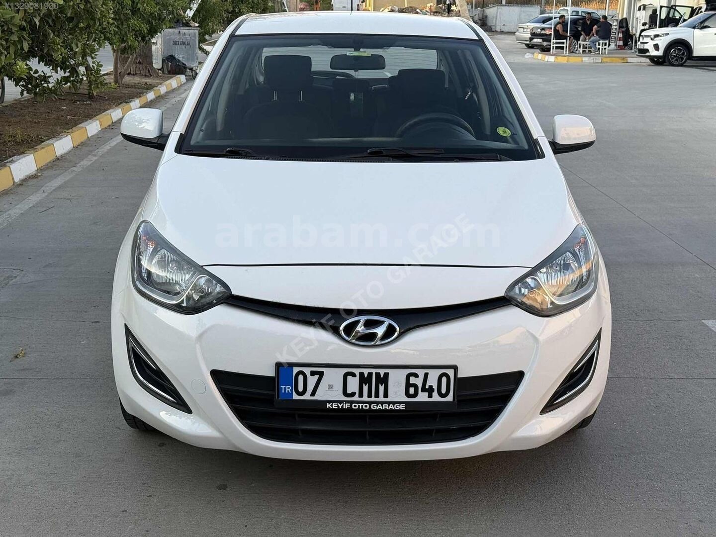 Galeriden Hyundai i20 1.2 D-CVVT Jump 2013 Model Antalya 173.000 km Beyaz 4