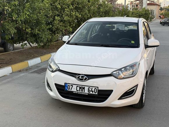 CAM GİBİ HYUNDAİ İ20 BENZİN