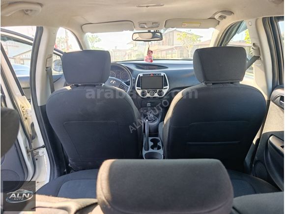 Hundai i20 bakımlı