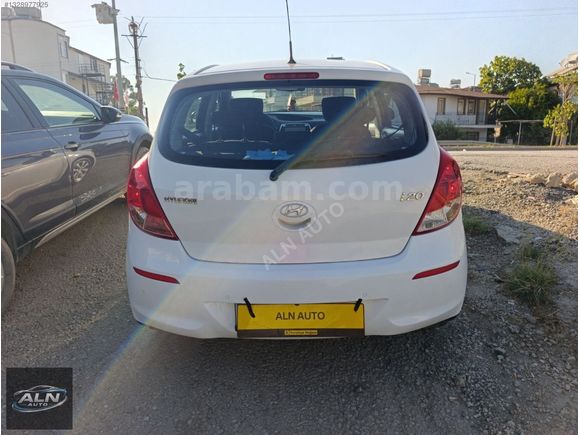 Hundai i20 bakımlı