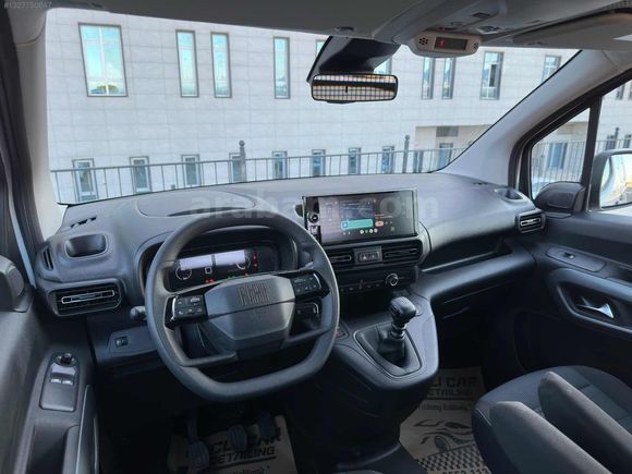 KONUK AUTO'DAN 9.000 Km de 2025 MODEL 1.5 EASY DOBLO