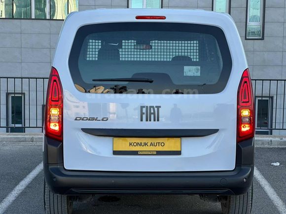 KONUK AUTO'DAN 9.000 Km de 2025 MODEL 1.5 EASY DOBLO