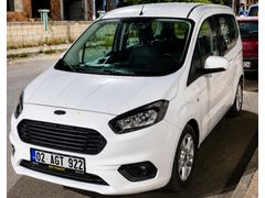 Sahibinden Ford Tourneo Courier 1.5 TDCi Delux 2023 Model