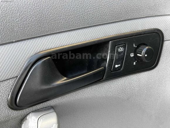 AHMET AUTO'DAN 2006 MODEL CADDY HATASIZ İLK SAHİBİNDEN
