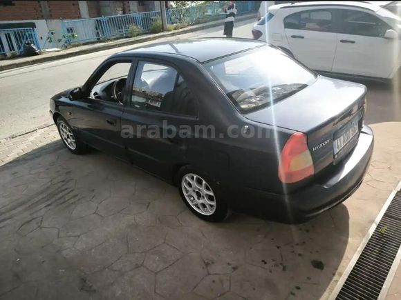 Hyundai Accent