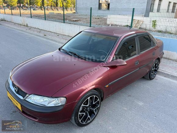 41BKR MOTOR'S DAN SATILIK 1996 MODEL VECTRA 2,0 GLS/AC