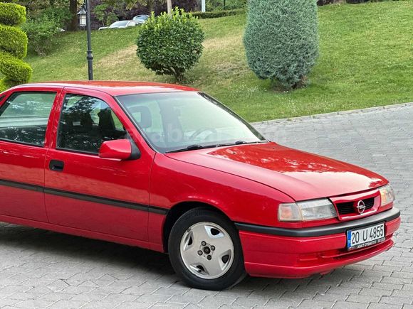 CAM GİBİ 2.0 OPEL KLİMALI