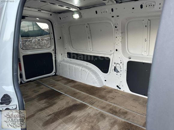 2020 MODEL 190 BİNDE HATASIZ BOYASIZ PANELVAN MAXİ CADDY