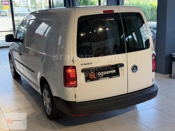 ÖZDEMİR" 2019 VW CADDY 2.0 TDİ SCR BMT MAXİ 211.000 KM