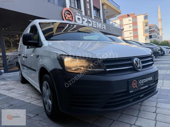 ÖZDEMİR" 2019 VW CADDY 2.0 TDİ SCR BMT MAXİ 211.000 KM
