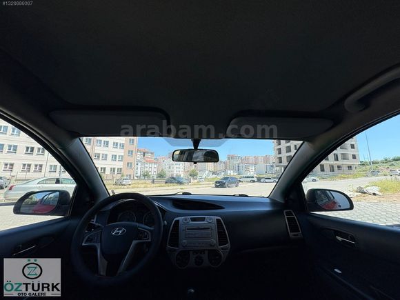 HATASIZ HYUNDi i20 TEK ELDEN KULLLANILMIS