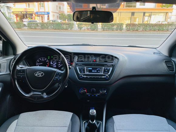 DEĞİŞENSİZ 2015 MODEL İ20 STYLE 127.000 KM
