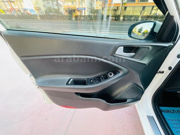 DEĞİŞENSİZ 2015 MODEL İ20 STYLE 127.000 KM