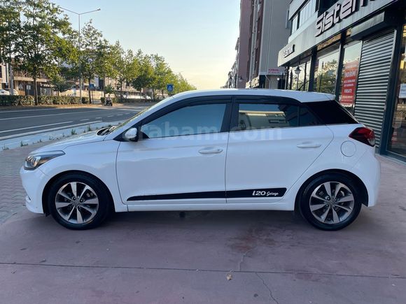 DEĞİŞENSİZ 2015 MODEL İ20 STYLE 127.000 KM