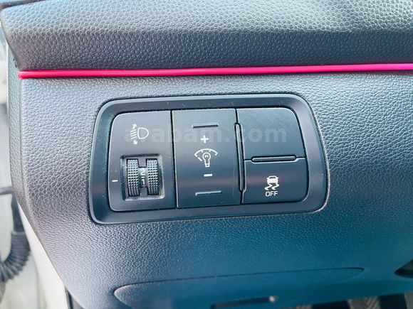 DEĞİŞENSİZ 2015 MODEL İ20 STYLE 127.000 KM