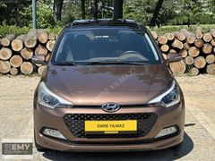 2015-HYUNDAİ İ20 STYLE CAM TAVANLI 93.000KM'DE BAKIMLI TEMİZ