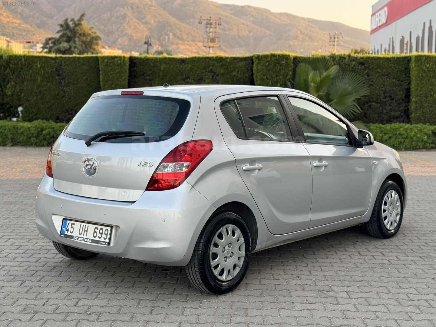 Galeriden Hyundai i20 1.2 MPI Team 2010 Model Manisa 230.000 km Gri 7