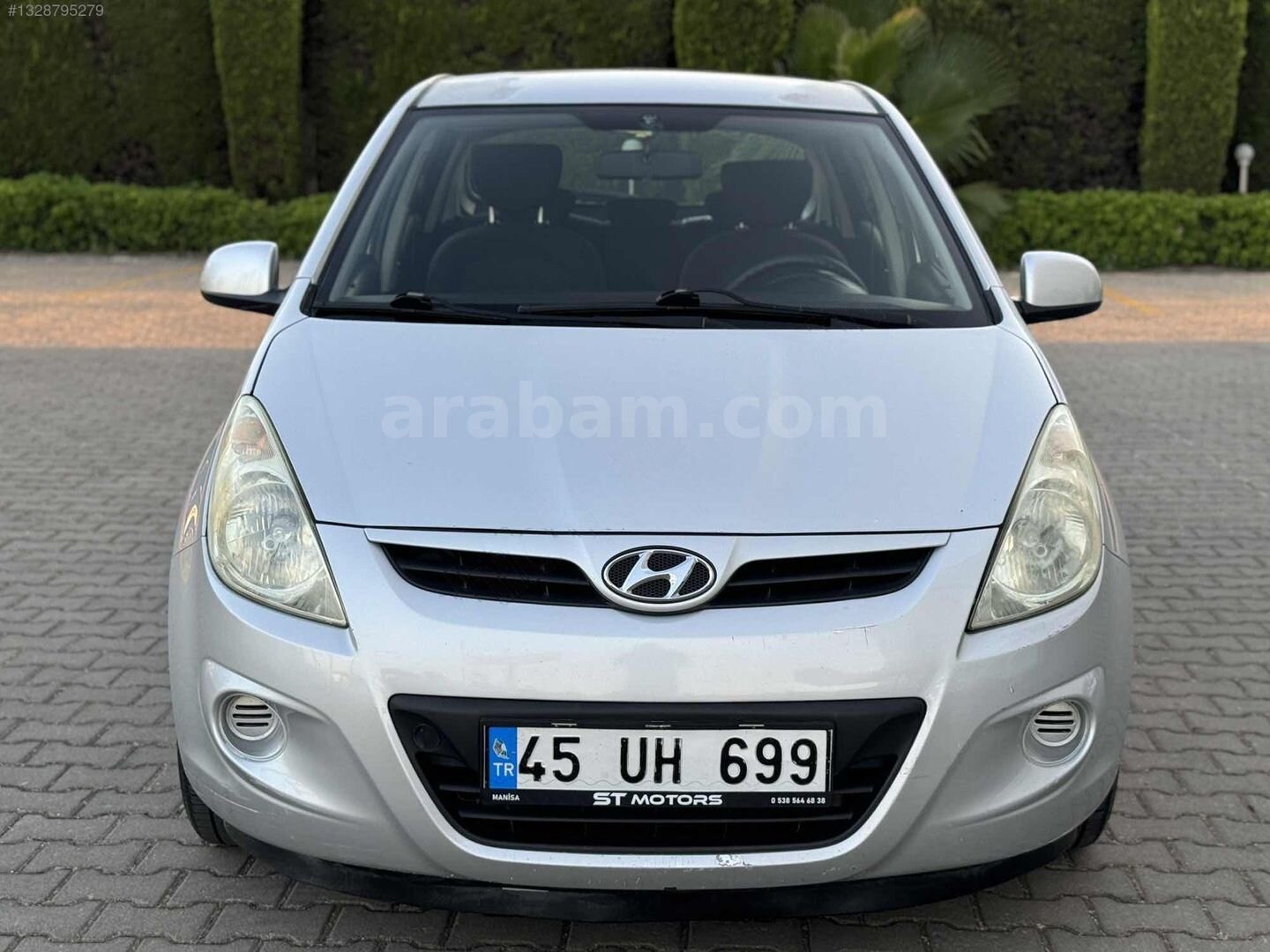 Galeriden Hyundai i20 1.2 MPI Team 2010 Model Manisa 230.000 km Gri 2