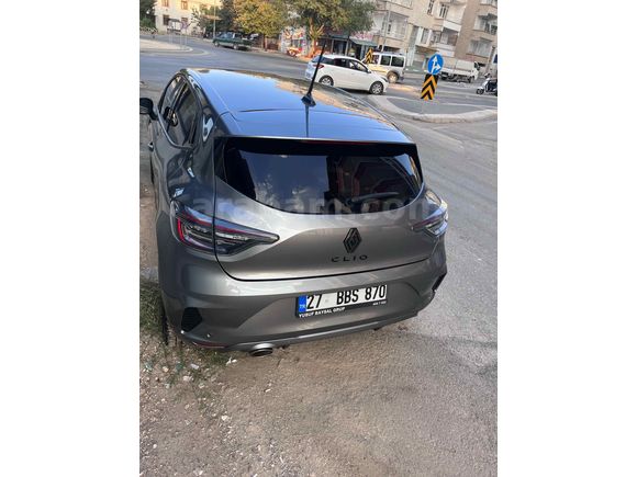 Sahibinden Renault Clio 1.0 TCe Techno Esprit Alpine 2025 Model 