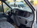 2010 model 13 + 1 350 L Km 370