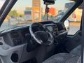 2010 model 13 + 1 350 L Km 370