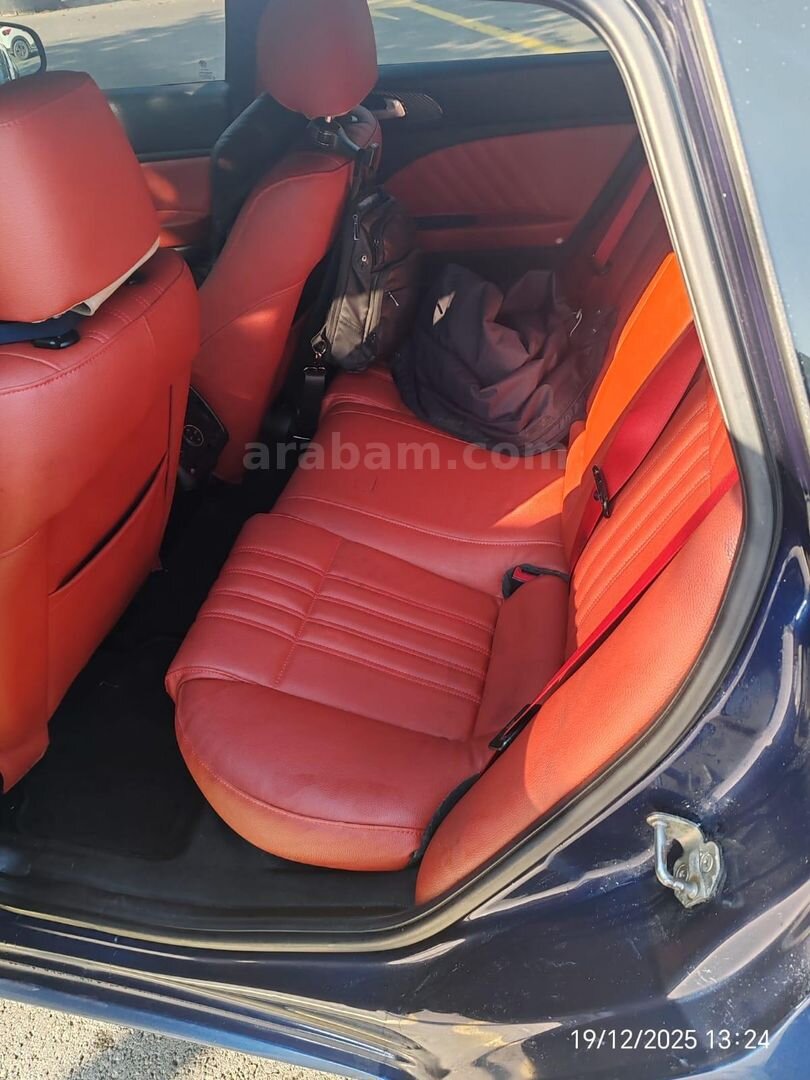 Sahibinden Alfa Romeo 159 1.9 JTD Distinctive Plus 2008 Model İzmir 270.000 km Lacivert 7