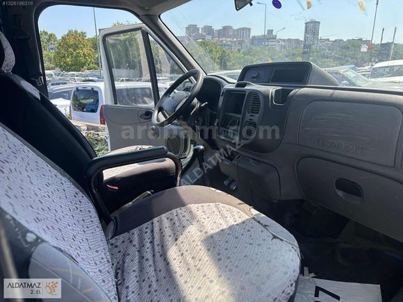 ALDATMAZ PLAZA'DAN 2005 MODEL FORD TRANSİT MİNİBÜS 13+1