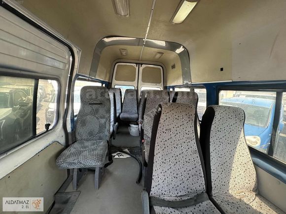 ALDATMAZ PLAZA'DAN 2005 MODEL FORD TRANSİT MİNİBÜS 13+1