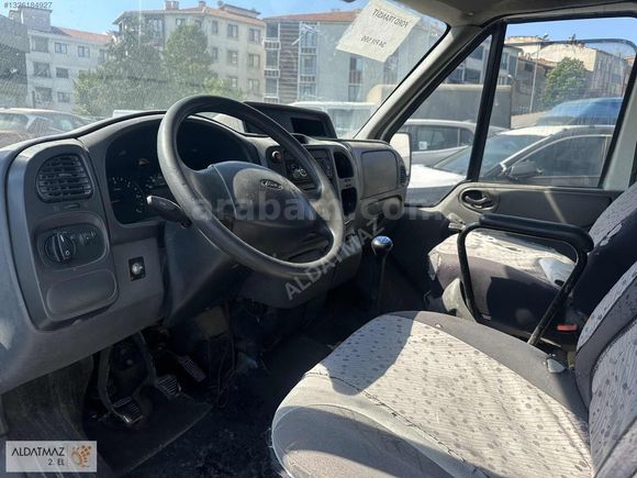 ALDATMAZ PLAZA'DAN 2005 MODEL FORD TRANSİT MİNİBÜS 13+1