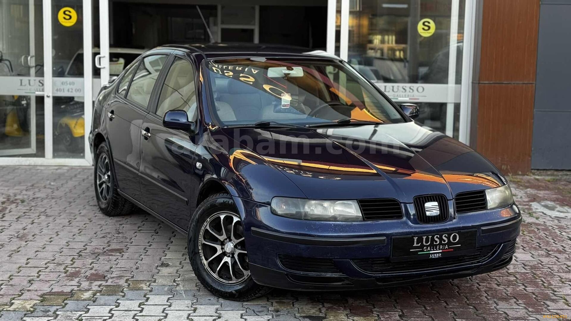 Galeriden Seat Toledo 1.6 Stella 2001 Model Konya 333.000 km Lacivert 1