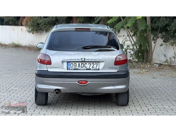2003 1.4 HDİ KLİMALI 206