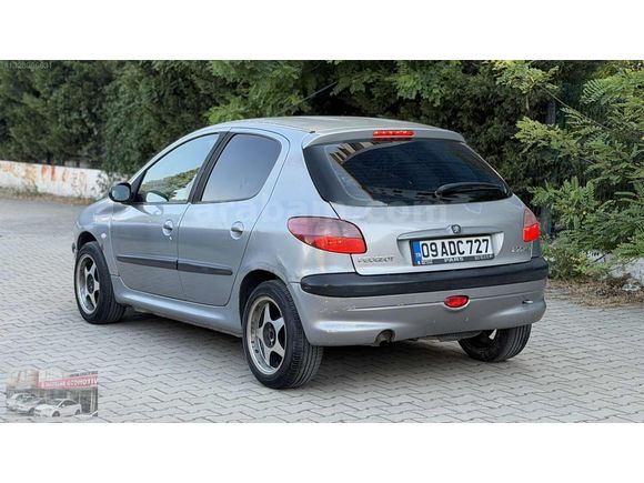 2003 1.4 HDİ KLİMALI 206