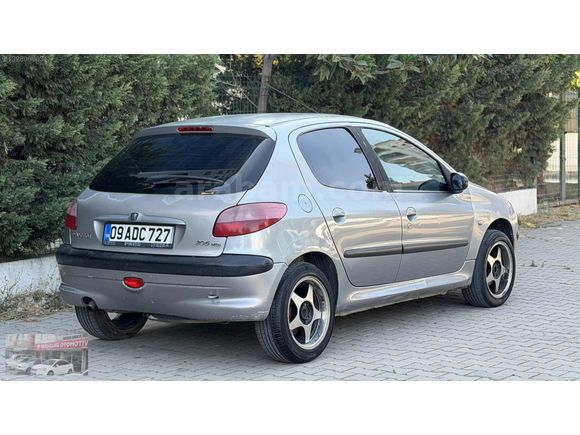 2003 1.4 HDİ KLİMALI 206