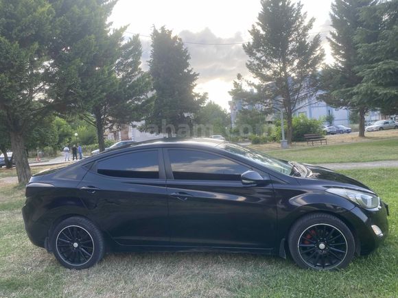 Sahibinden Hyundai Elantra 1.6 D-CVVT Mode 2011 Model 