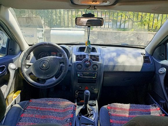 Sahibinden Renault Megane 1.6 Authentique 2004 Model
