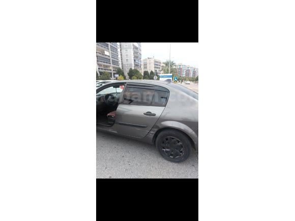 Sahibinden Renault Megane 1.6 Authentique 2004 Model