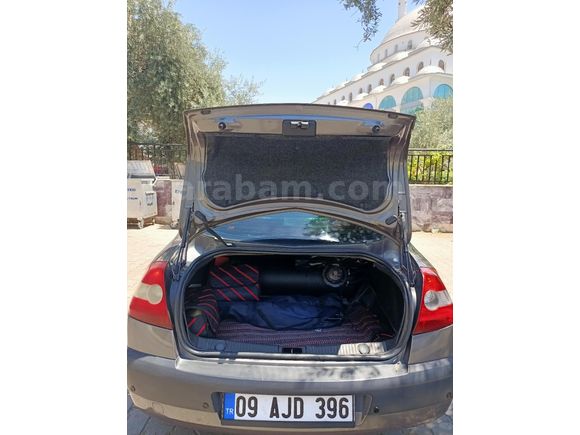 Sahibinden Renault Megane 1.6 Authentique 2004 Model