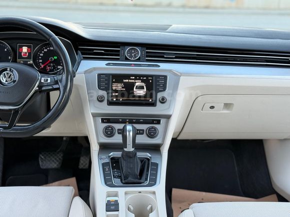 Sahibinden Renault Megane 1.5 dCi Expression 2012 Model  228.000 km Gri (Gümüş)