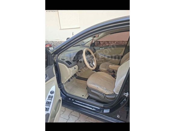 Sahibinden Hyundai Accent Blue 1.4 CVVT Mode Plus 2013 Model 