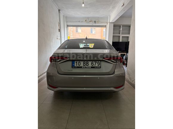 İLK SAHİBİNDEN TERTEMİZ COROLLA