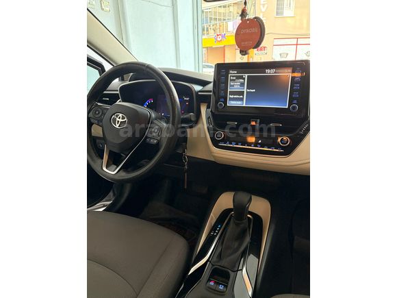 İLK SAHİBİNDEN TERTEMİZ COROLLA