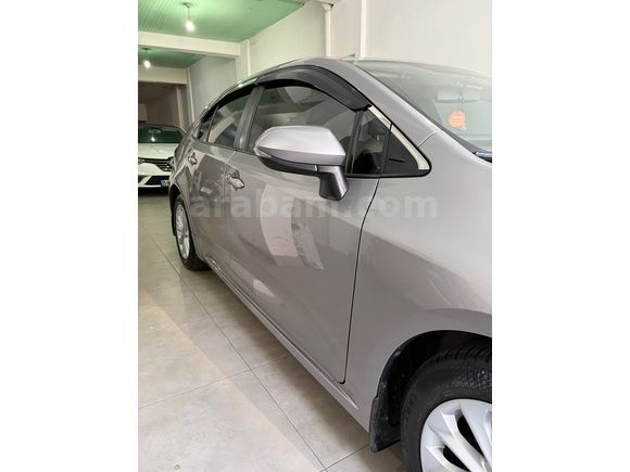 İLK SAHİBİNDEN TERTEMİZ COROLLA