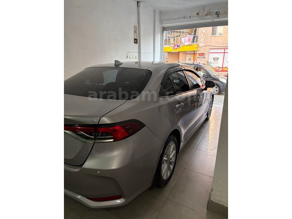 İLK SAHİBİNDEN TERTEMİZ COROLLA