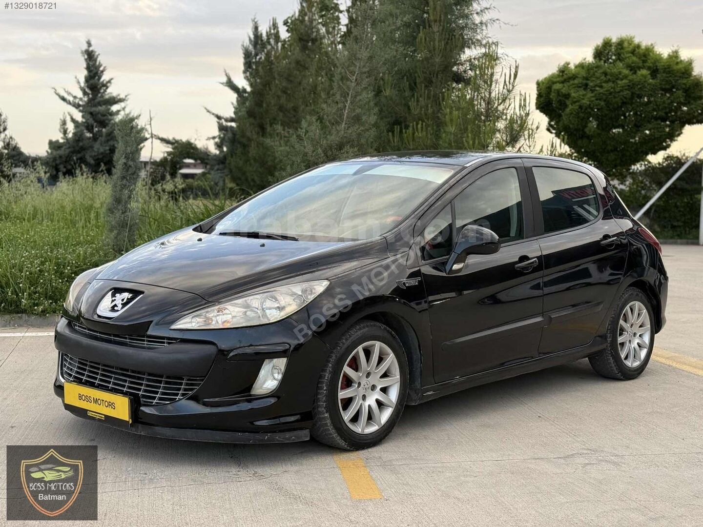 Galeriden Peugeot 308 1.6 HDi Comfort 2009 Model Batman 312.000 km Siyah 3