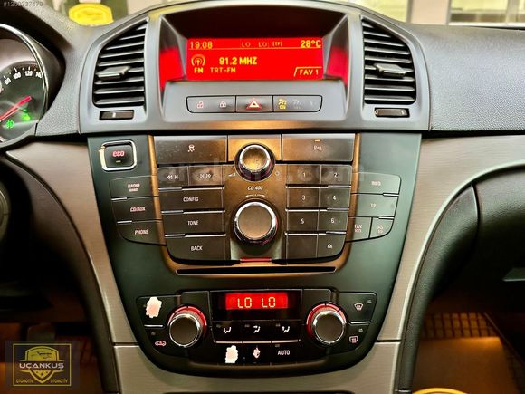 UÇANKUŞ OTOMOTİV'DEN 2012 OPEL INSIGNIA//K.KARTINA 12 AY TAKSİT