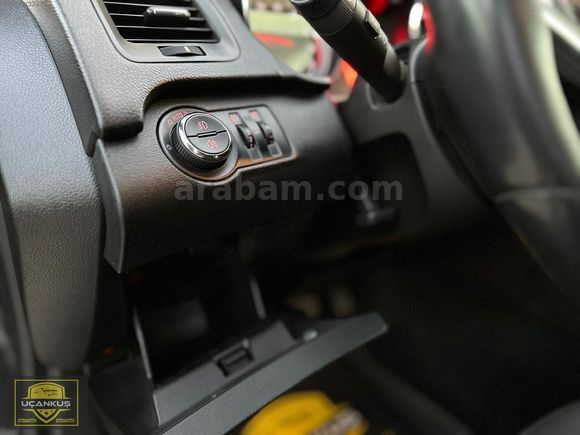 UÇANKUŞ OTOMOTİV'DEN 2012 OPEL INSIGNIA//K.KARTINA 12 AY TAKSİT