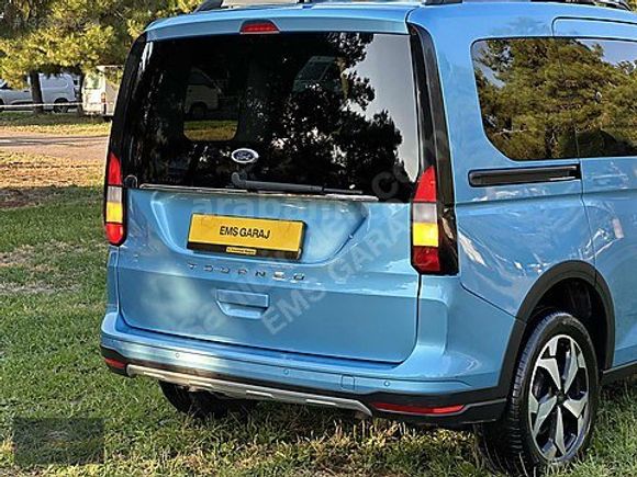 EMS GARAJ'DAN ORJİNAL EMSALSİZ CAM TAVAN DİZEL OTOMATİK CONNECT!