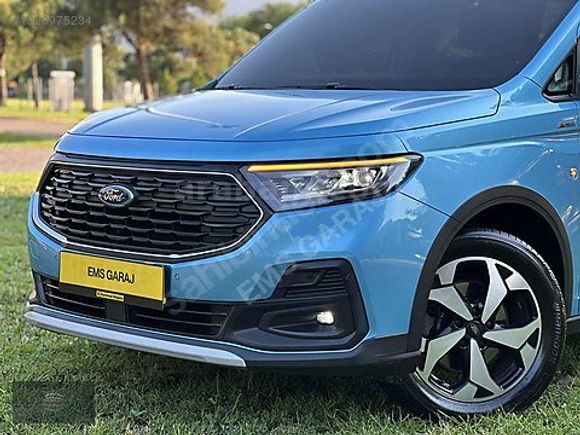 EMS GARAJ'DAN ORJİNAL EMSALSİZ CAM TAVAN DİZEL OTOMATİK CONNECT!